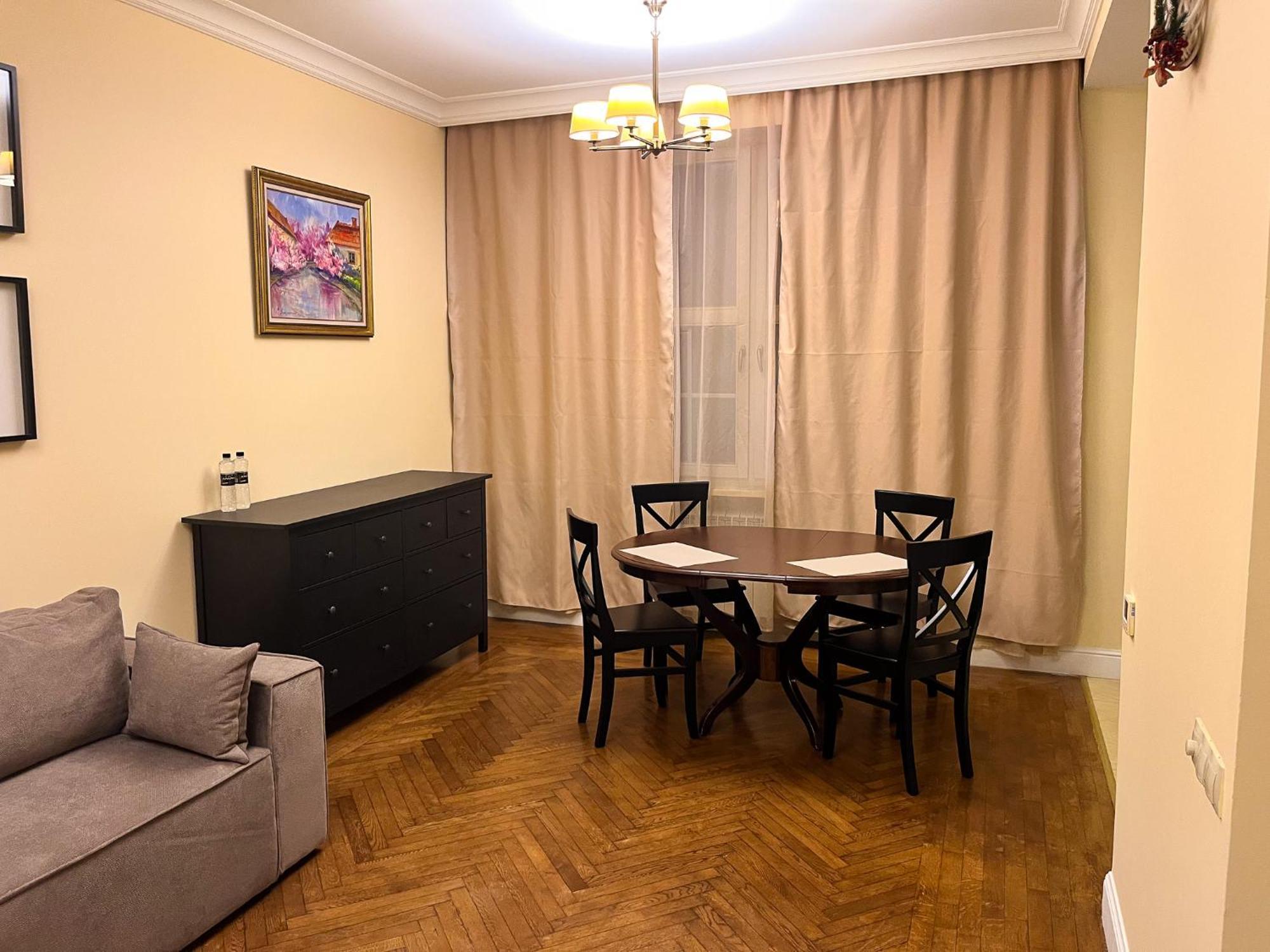 Апарт-Отель "Галаговъ" Úzhgorod Exterior foto